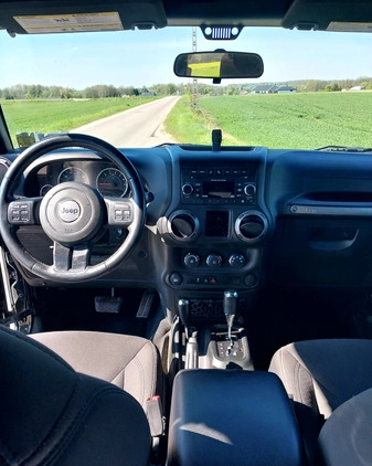 Jeep Wrangler cena 113900 przebieg: 133000, rok produkcji 2017 z Zambrów małe 352